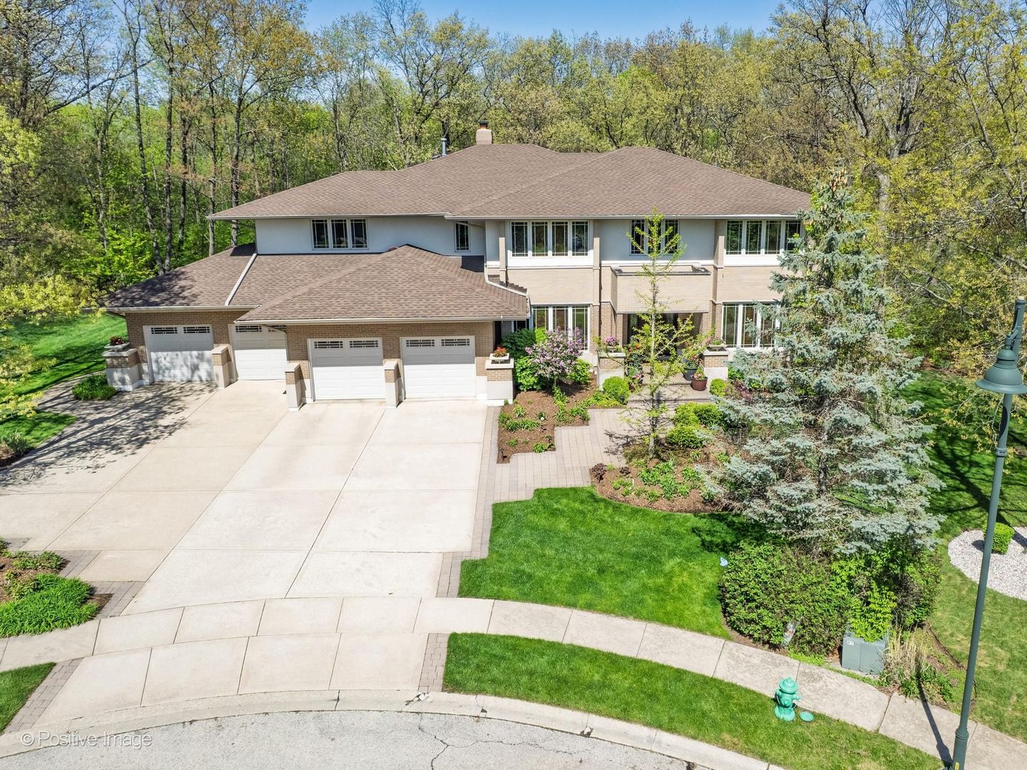 13001 Ravine Drive, Lemont, IL 60439