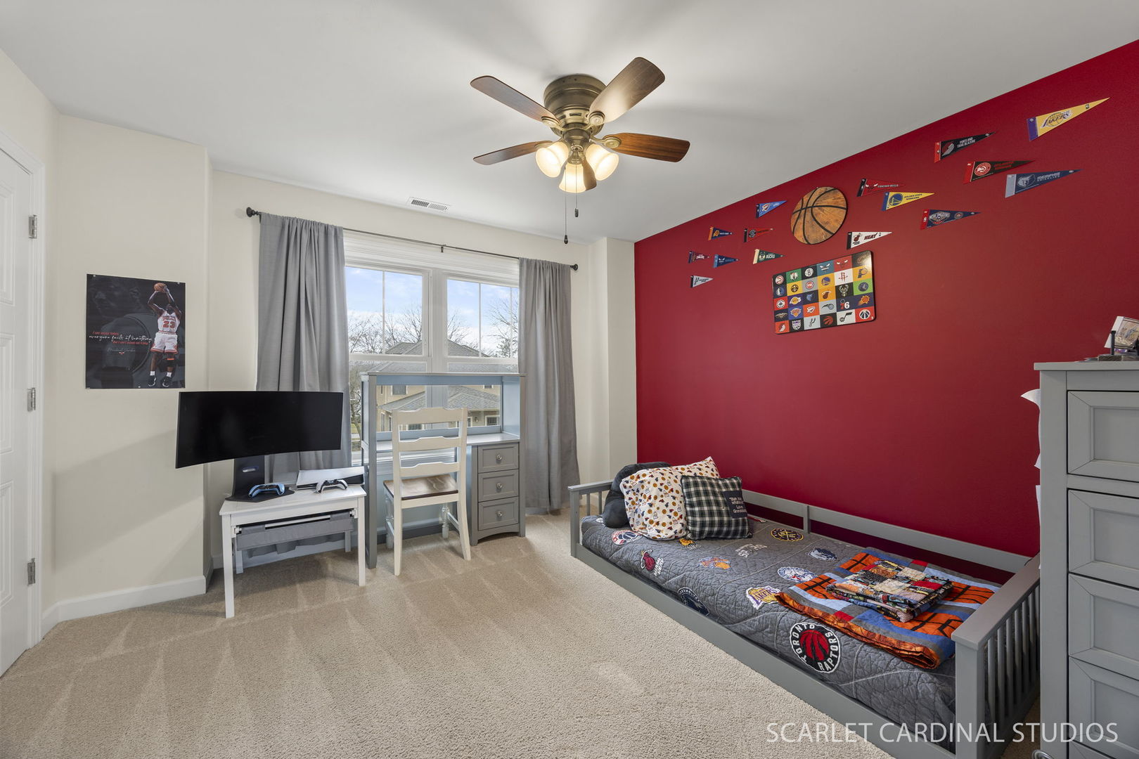 314 E Jefferson Avenue, Wheaton, IL 60187