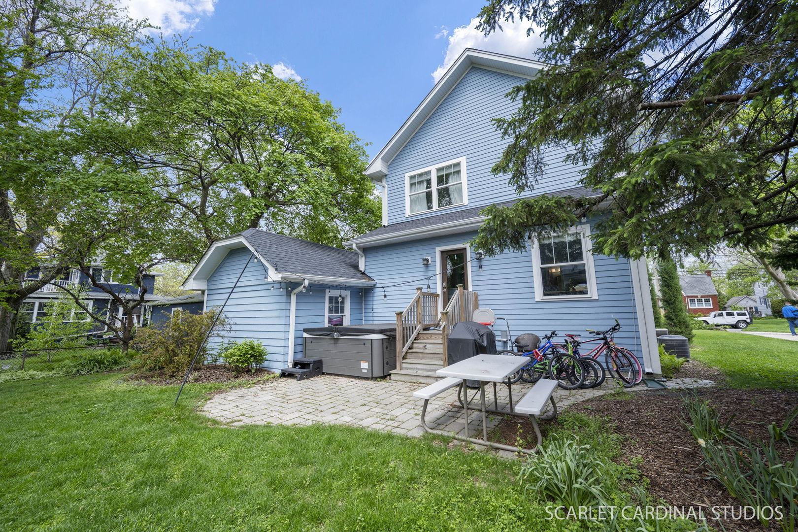 314 E Jefferson Avenue, Wheaton, IL 60187