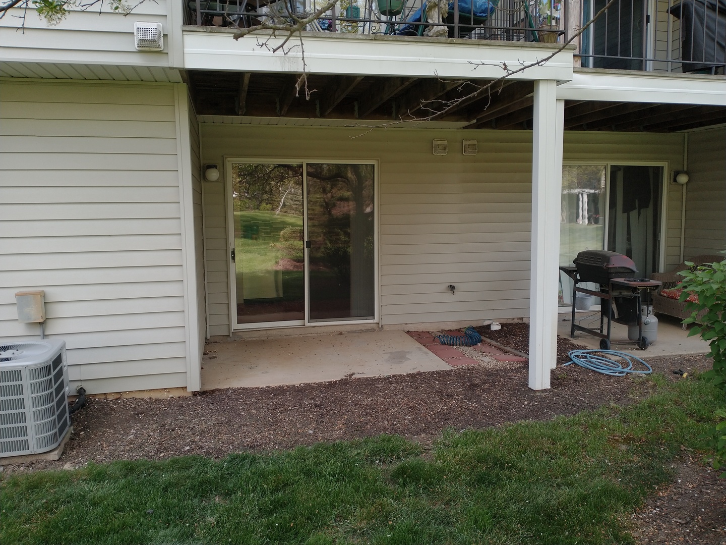 15 Gant Circle #C, Streamwood, IL 60107