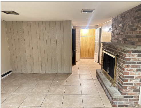 3224 ELISHA Avenue, Zion, IL 60099