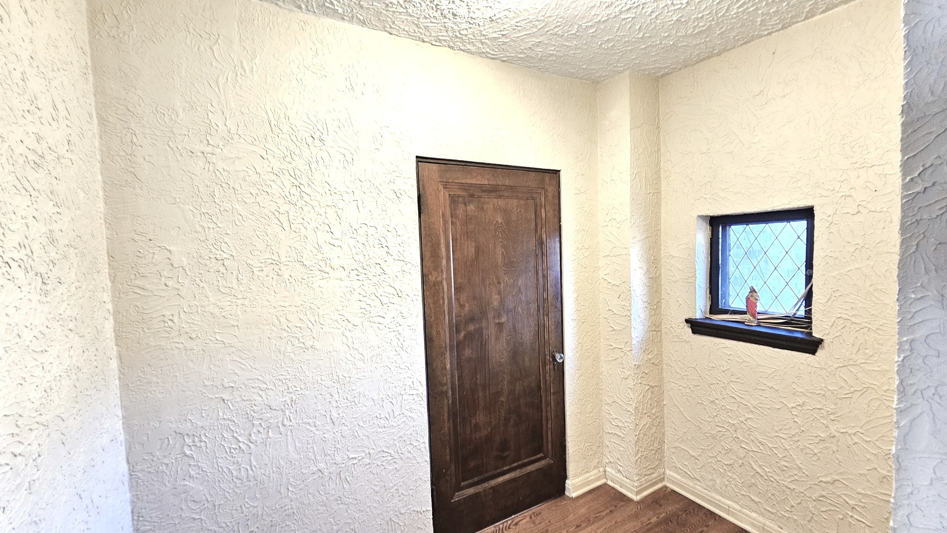 410 N Raynor Avenue #1W, Joliet, IL 60435