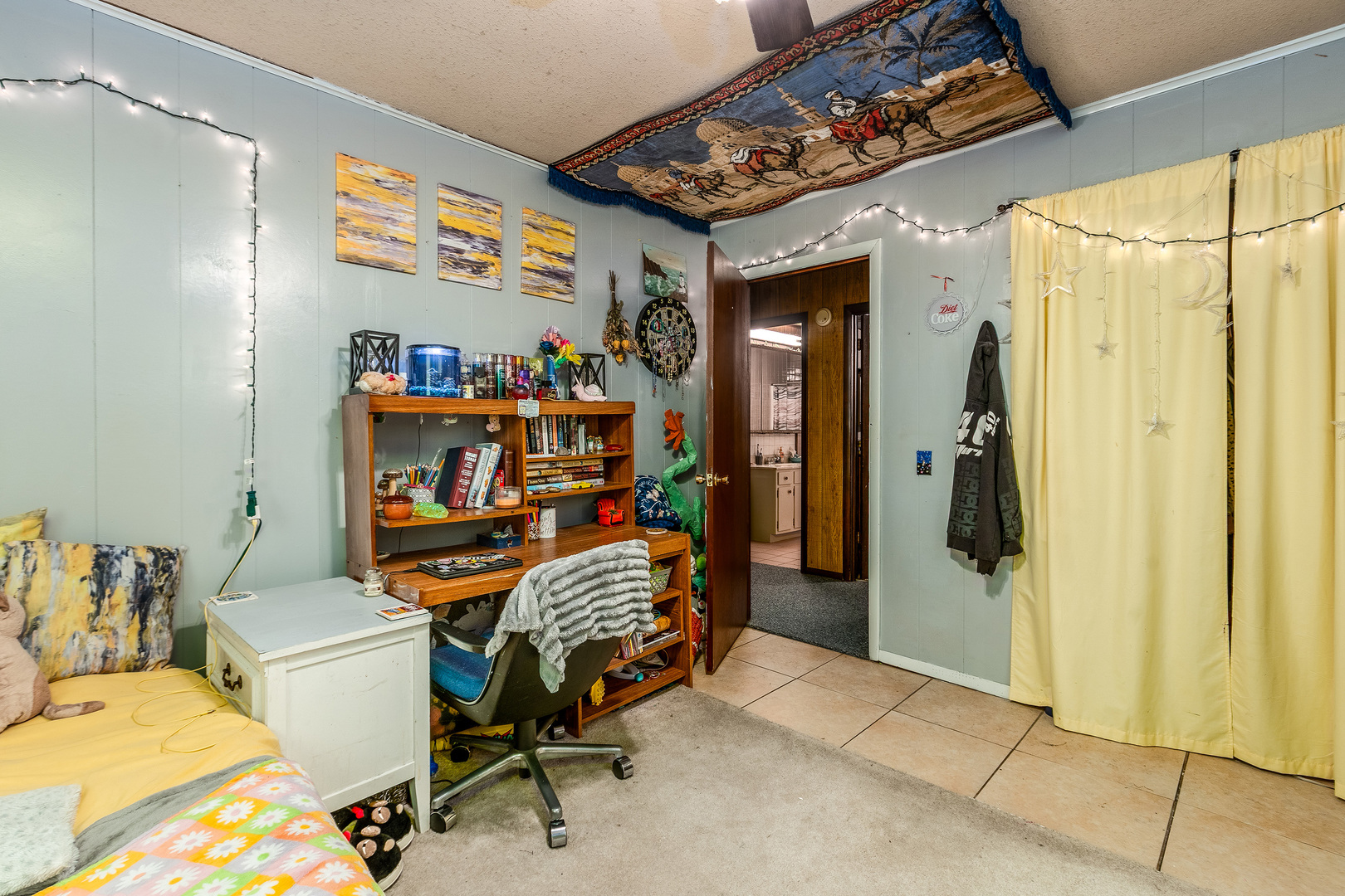 209 N West Street, Elkville, IL 62932