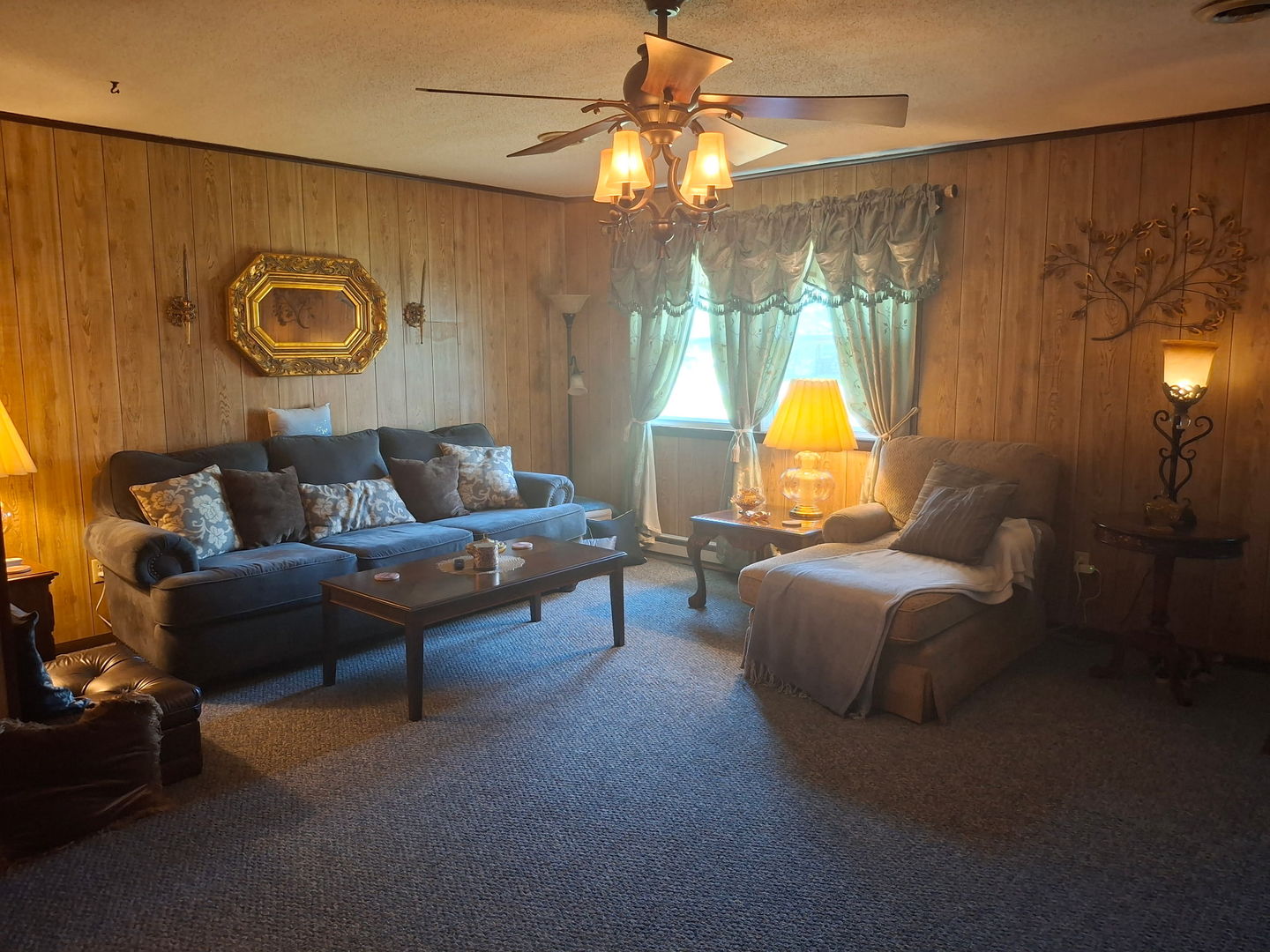 209 N West Street, Elkville, IL 62932