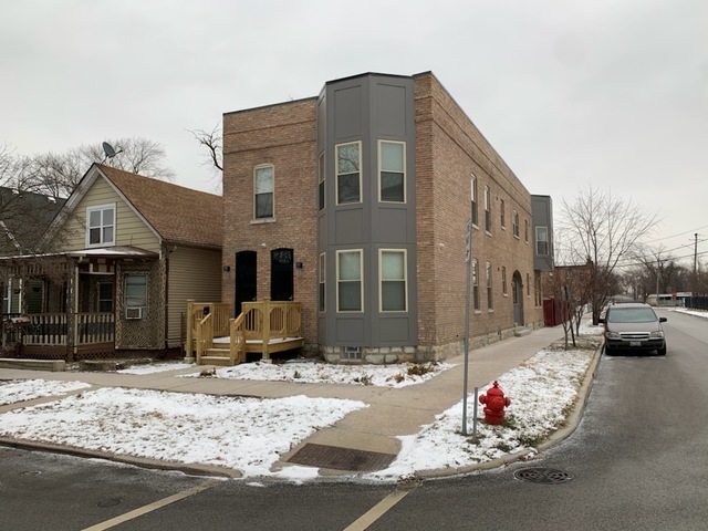 13443 Greenwood Avenue #2E, Blue Island, IL 60406