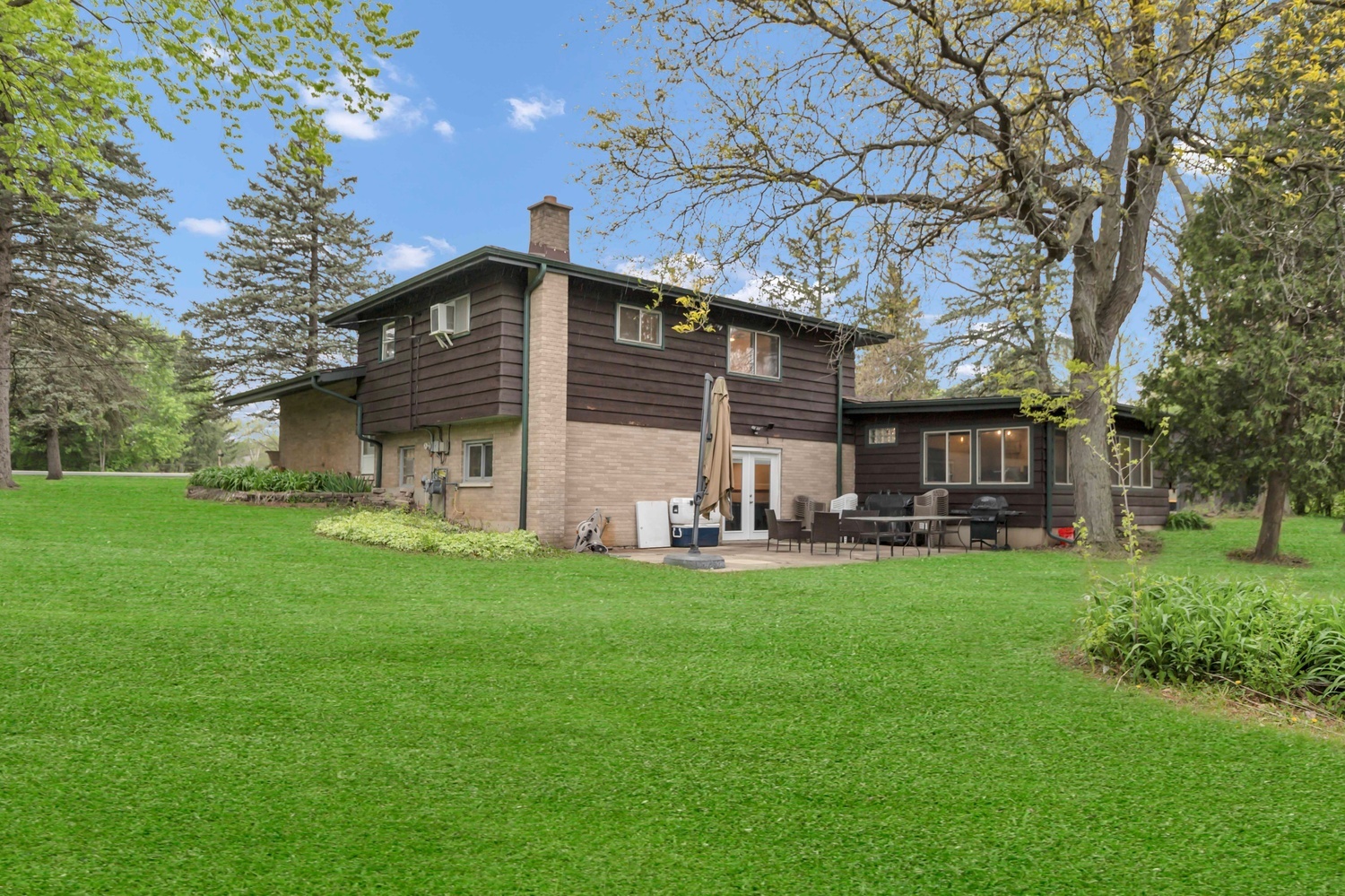 2N629 Jefferson Street, West Chicago, IL 60185