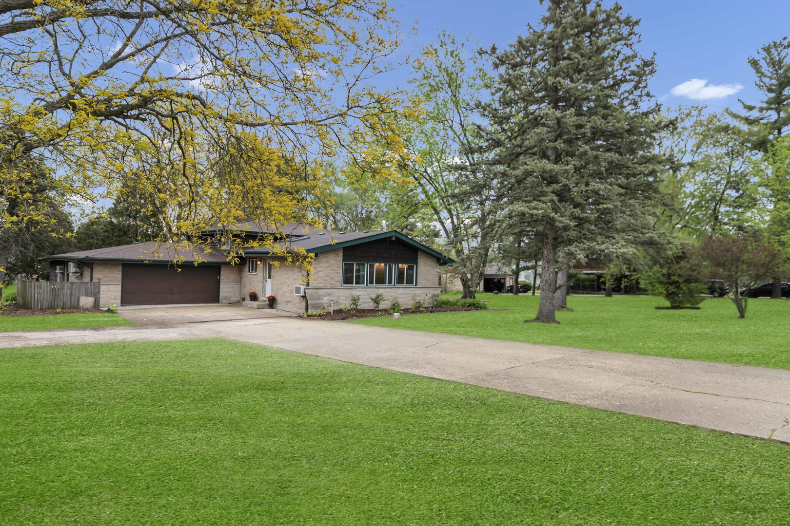 2N629 Jefferson Street, West Chicago, IL 60185