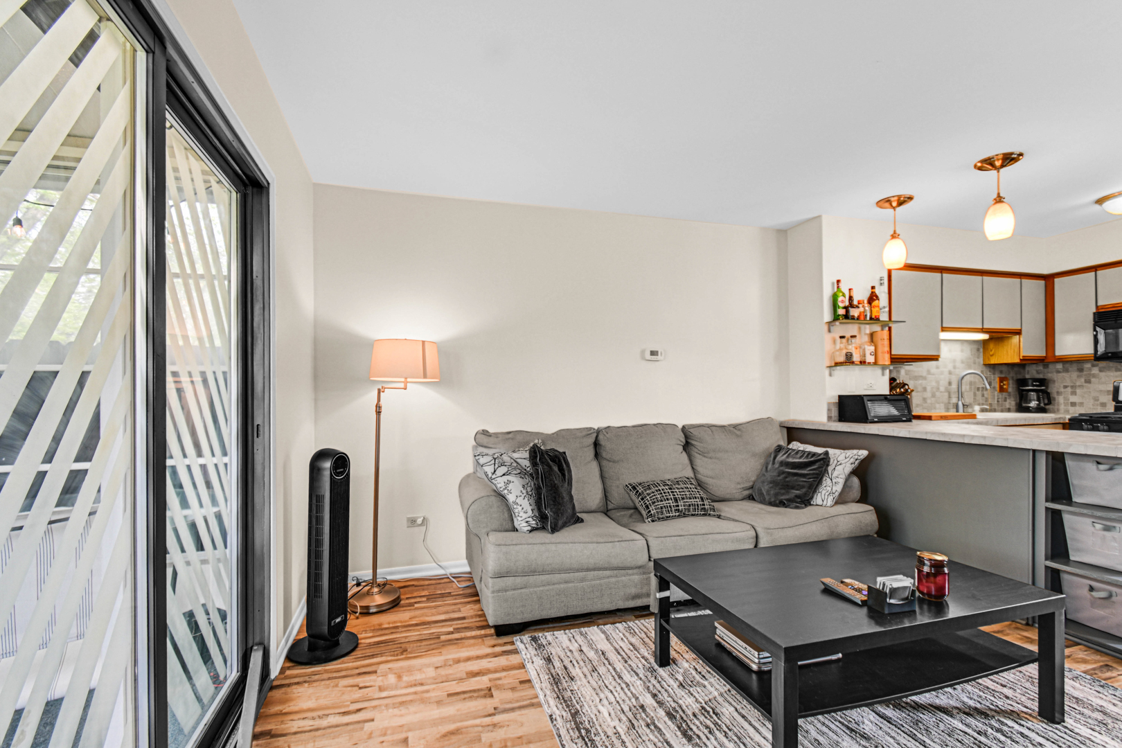 27W032 Cooley Avenue, Winfield, IL 60190