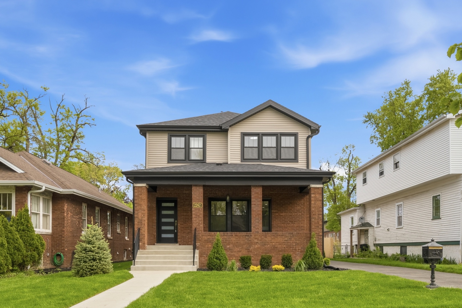 2262 W 109 Street, Chicago, IL 60643
