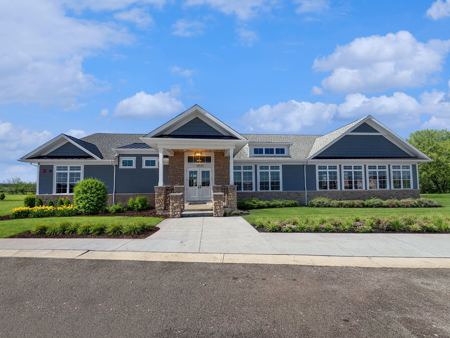 1768 South Port Drive, Antioch, IL 60002