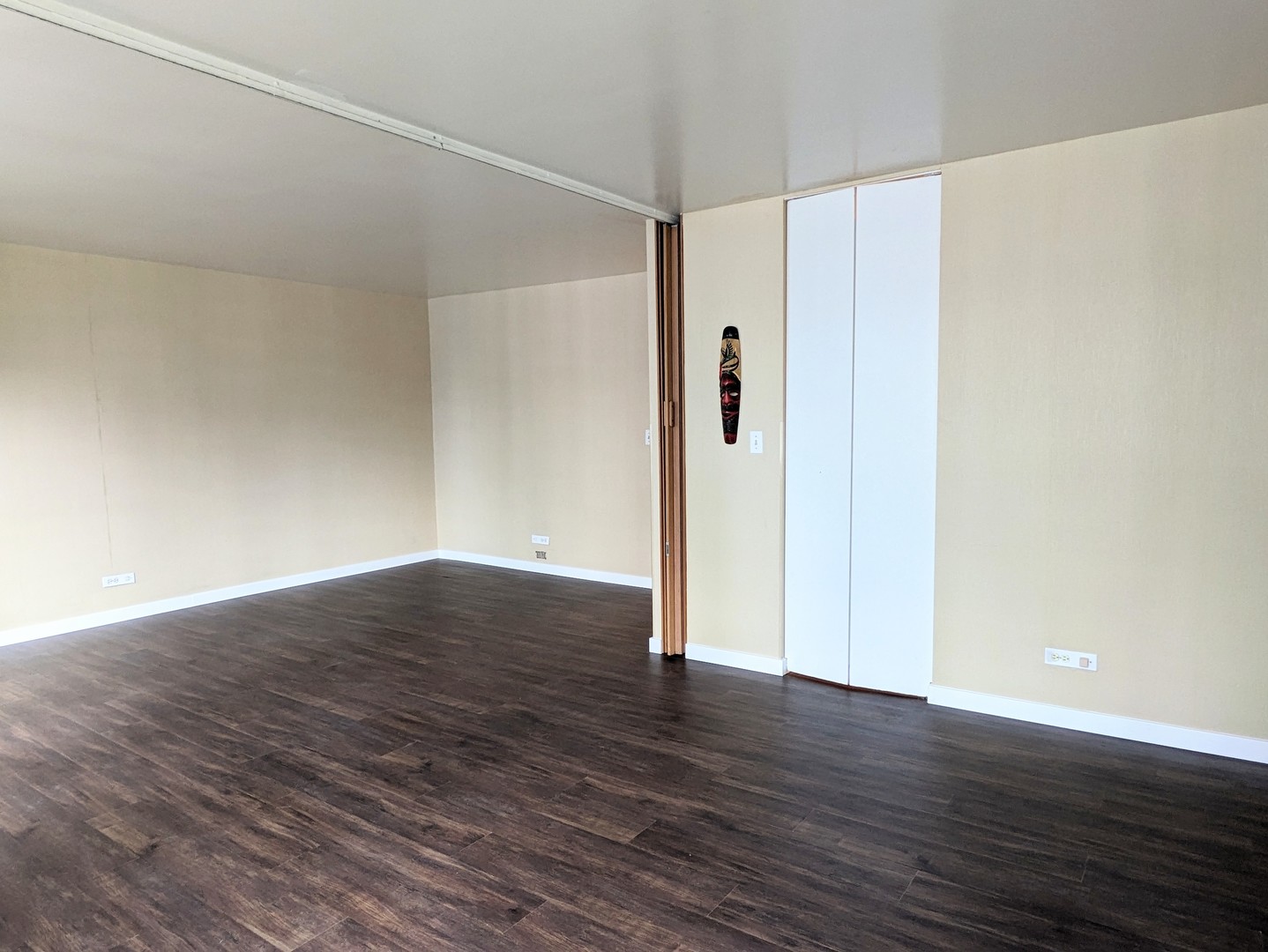 400 E Randolph Street #2812, Chicago, IL 60601