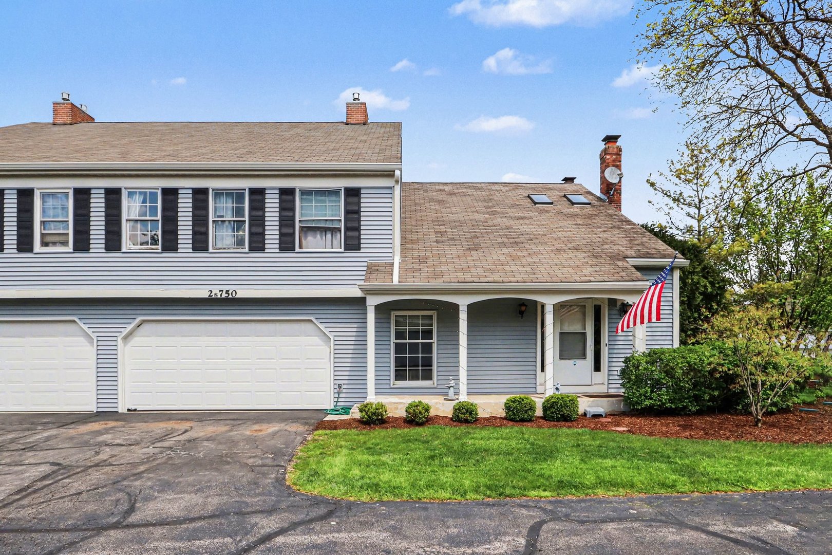 2S750 Grove Lane #23-C, Warrenville, IL 60555