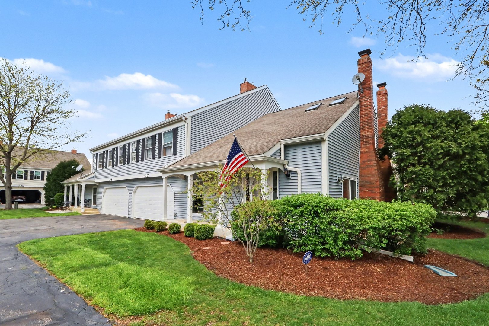 2S750 Grove Lane #23-C, Warrenville, IL 60555
