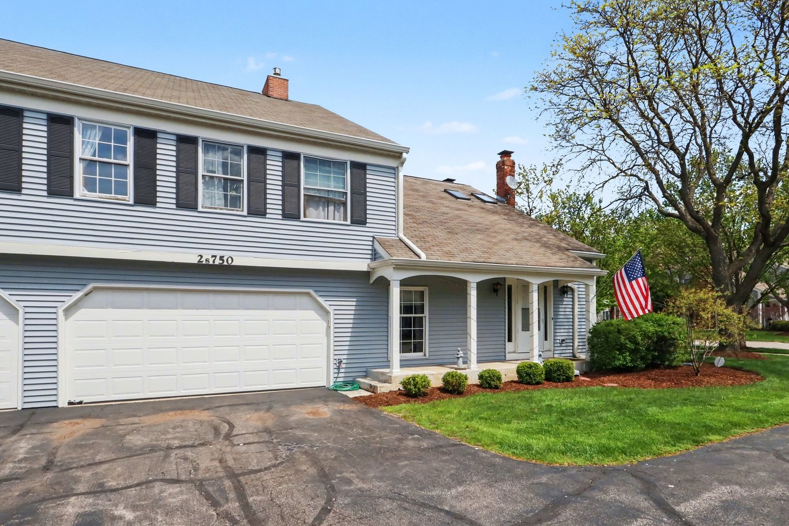 2S750 Grove Lane #23-C, Warrenville, IL 60555