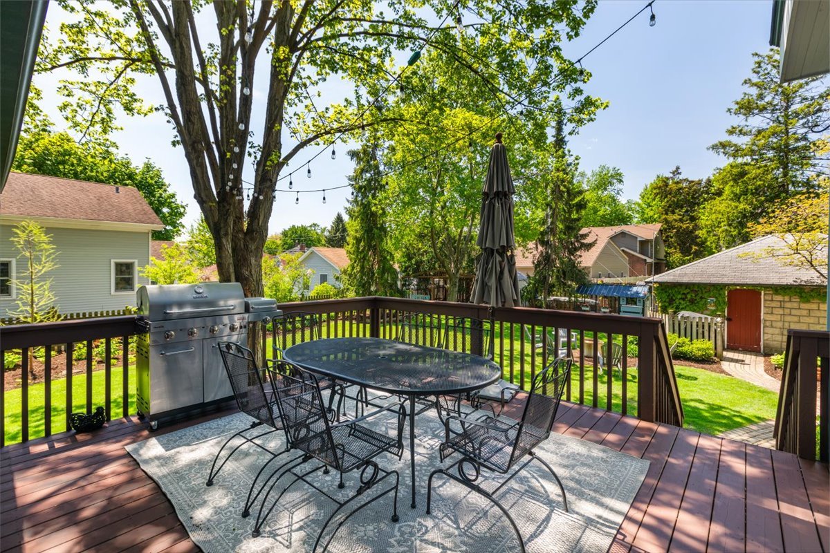 23 N Columbia Street, Naperville, IL 60540