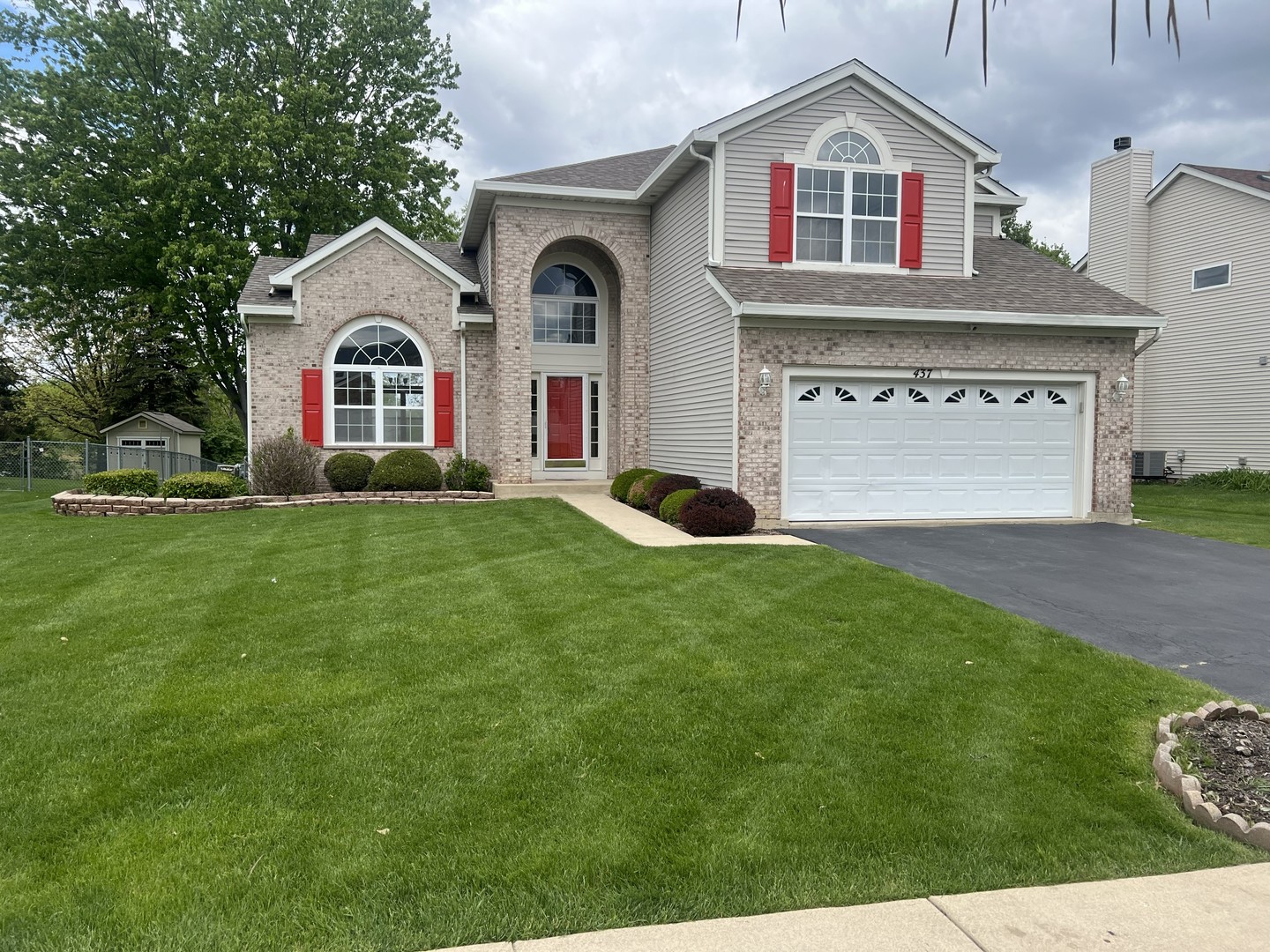437 S Orchard Drive, Bolingbrook, IL 60440