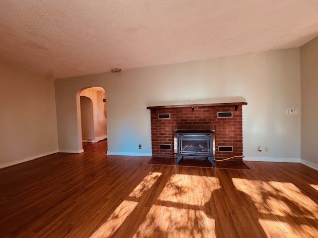 305 N East Street, Leroy, IL 61752