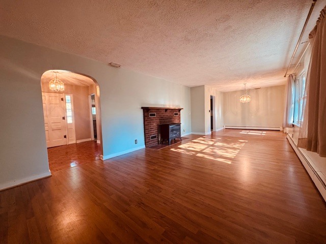 305 N East Street, Leroy, IL 61752