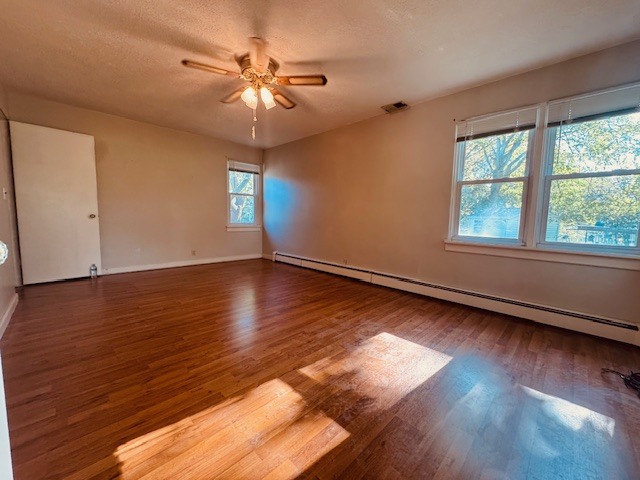 305 N East Street, Leroy, IL 61752