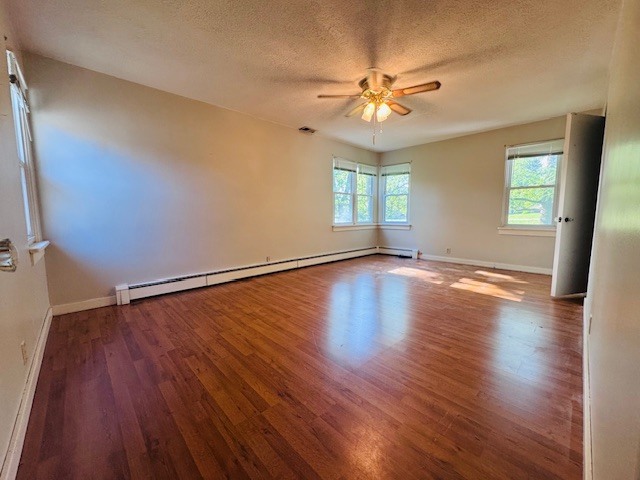 305 N East Street, Leroy, IL 61752