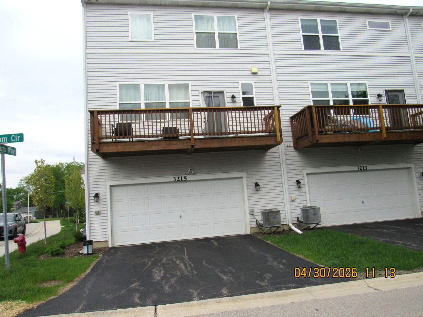 3215 Trillium Circle, Rolling Meadows, IL 60008
