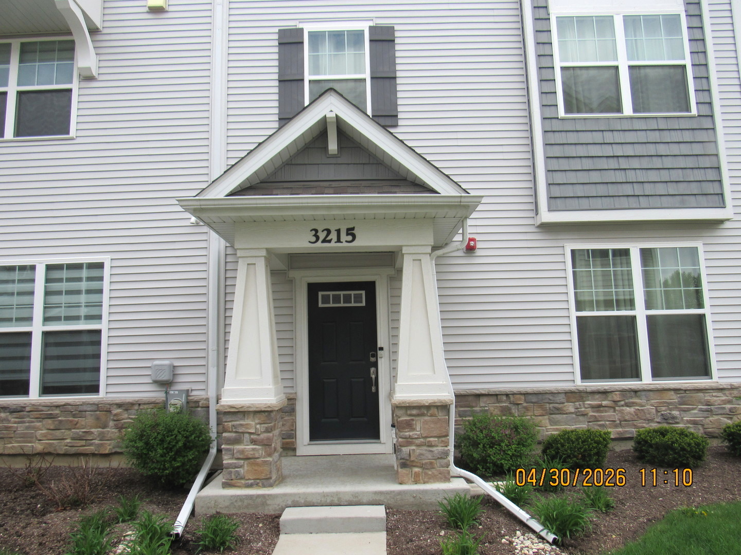 3215 Trillium Circle, Rolling Meadows, IL 60008