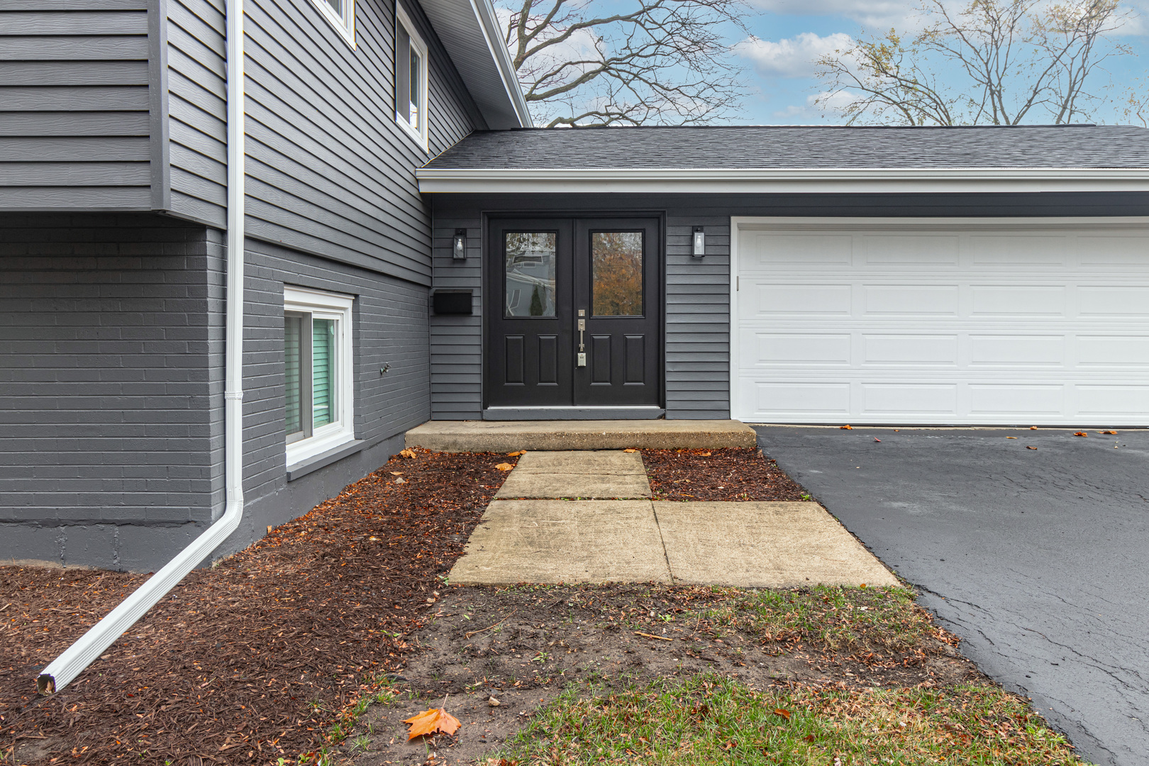 109 Mulberry Road, Deerfield, IL 60015
