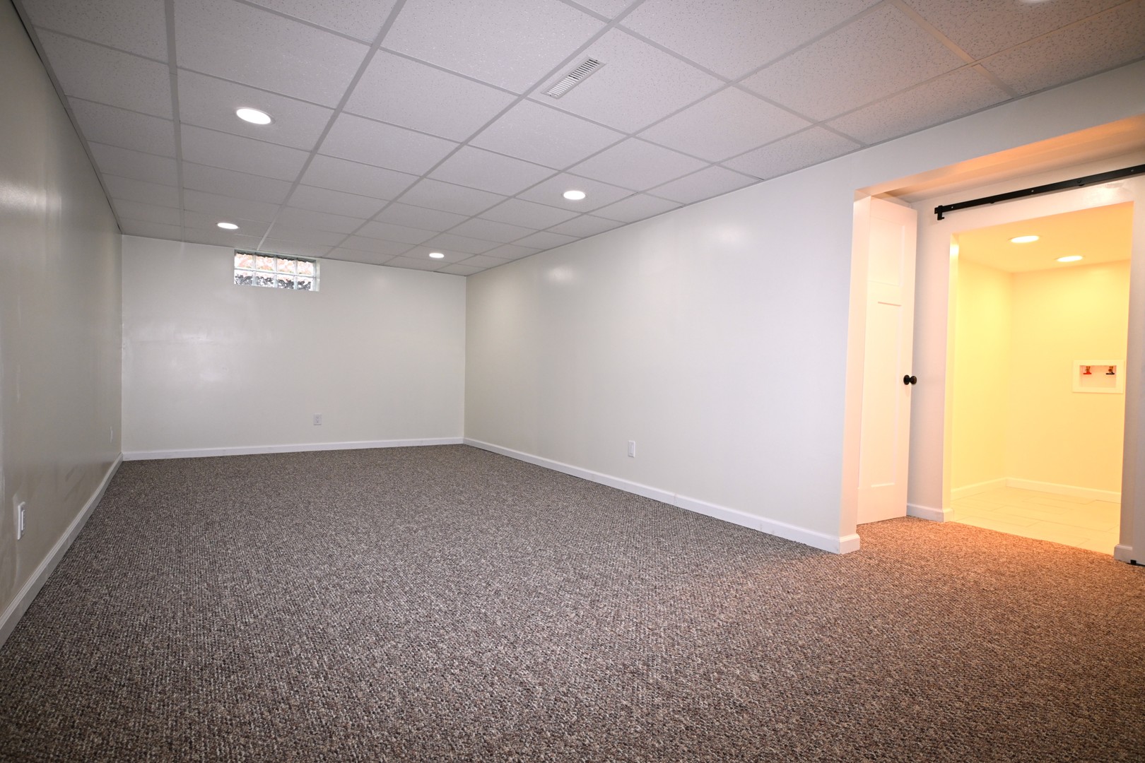 49 E 6th Street, El Paso, IL 61738