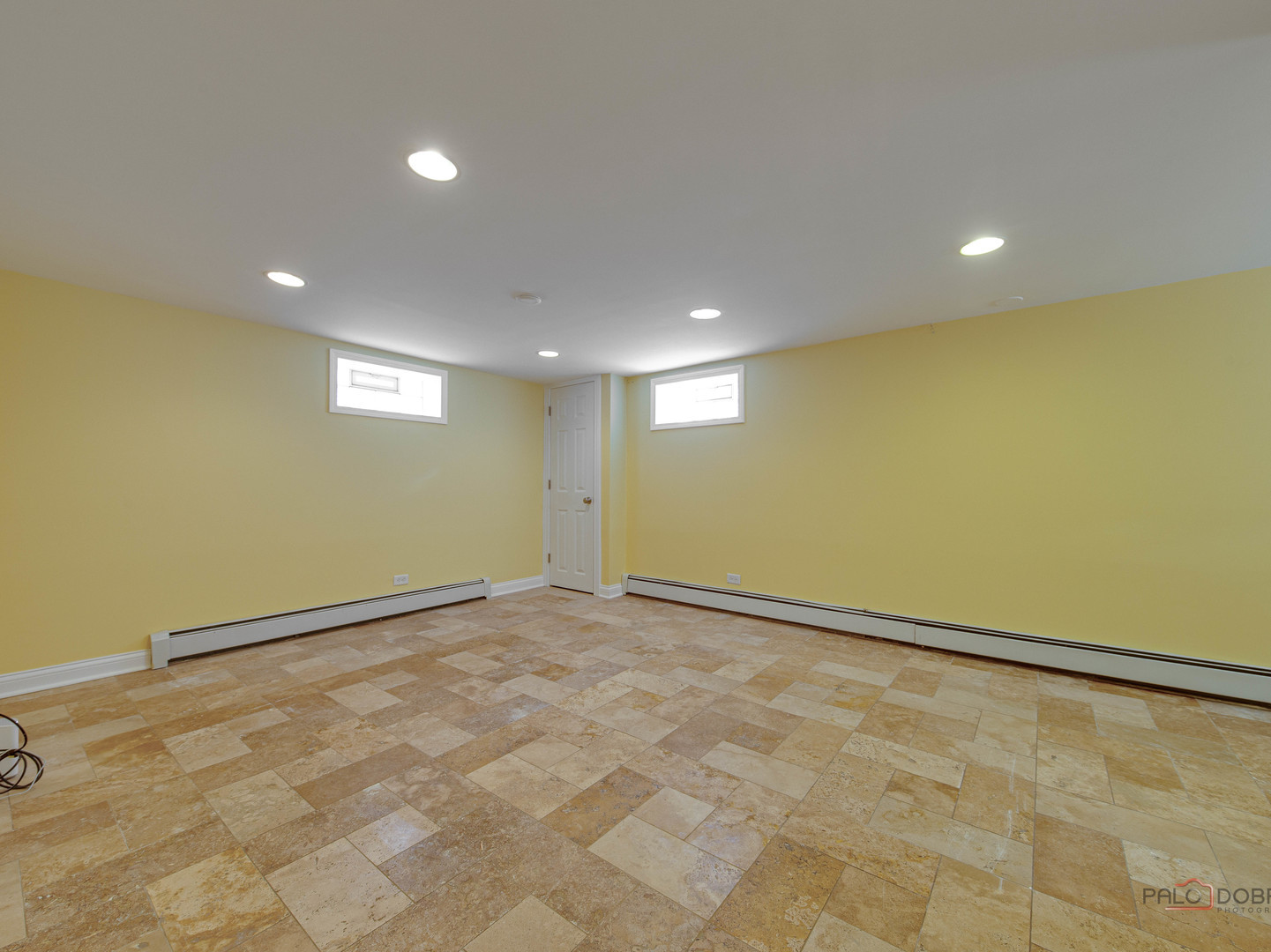 805 S Mitchell Avenue, Arlington Heights, IL 60005