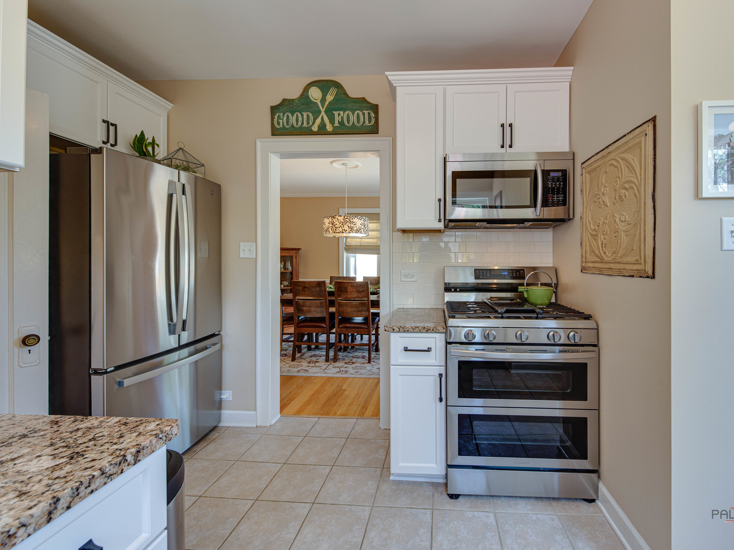 805 S Mitchell Avenue, Arlington Heights, IL 60005