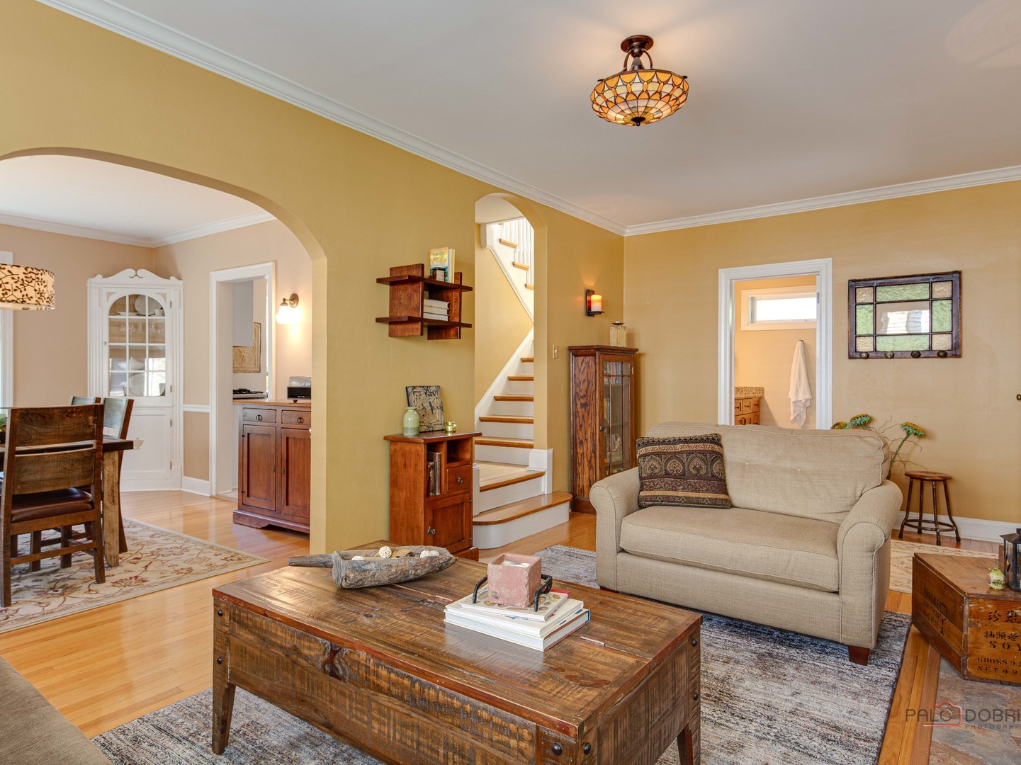805 S Mitchell Avenue, Arlington Heights, IL 60005