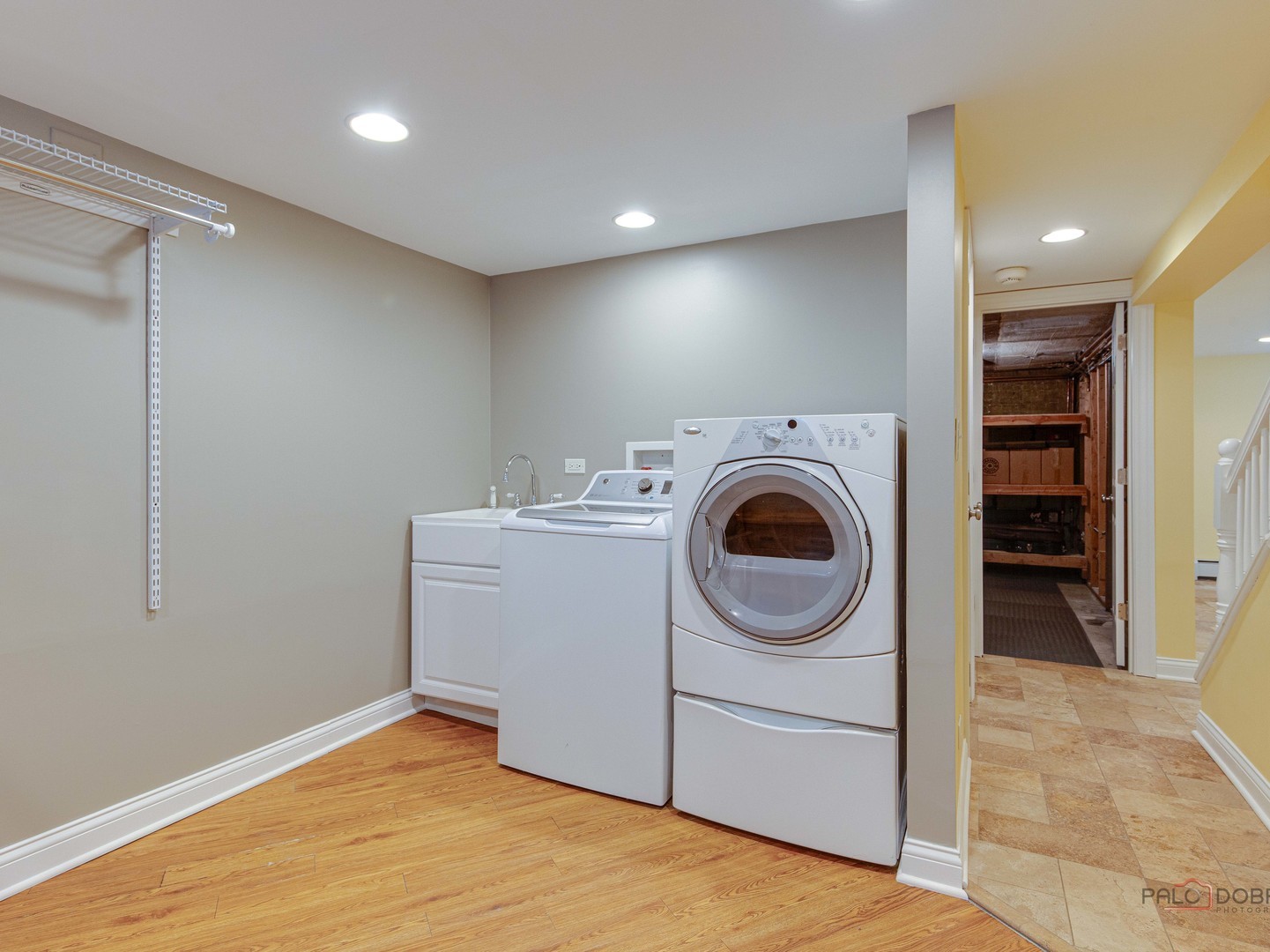 805 S Mitchell Avenue, Arlington Heights, IL 60005
