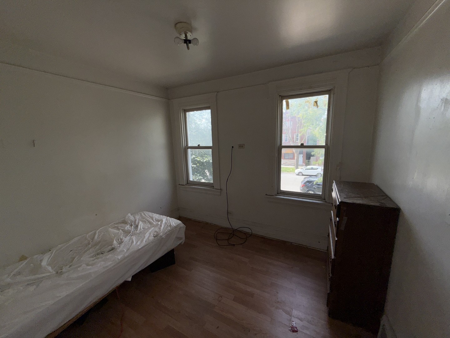 10547 S Corliss Avenue, Chicago, IL 60628