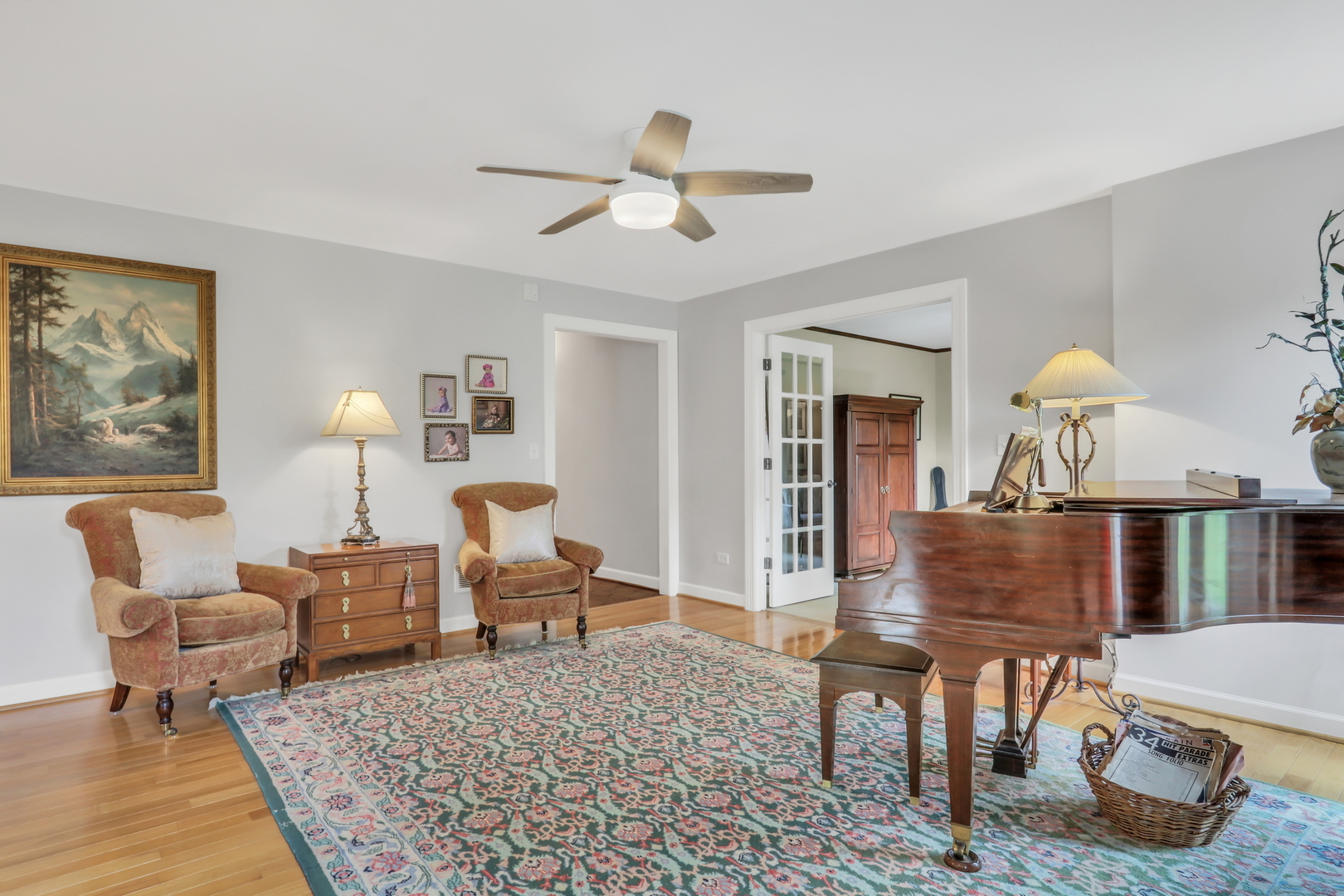 1525 Saratoga Court, Libertyville, IL 60048