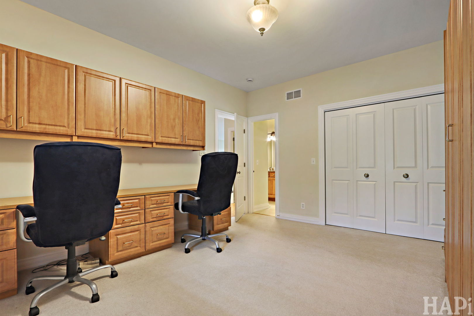 5614 Prairie Ridge Road #121, Crystal Lake, IL 60014