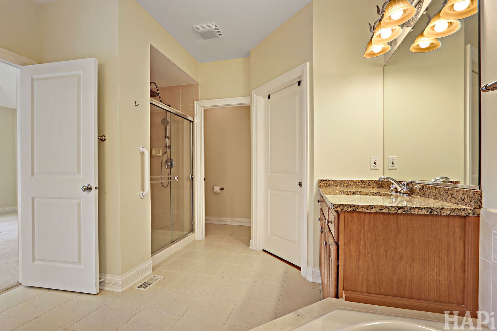 5614 Prairie Ridge Road #121, Crystal Lake, IL 60014