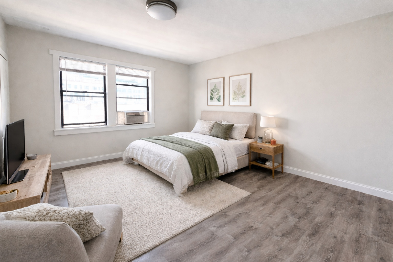 839 W Sheridan Road #205, Chicago, IL 60613
