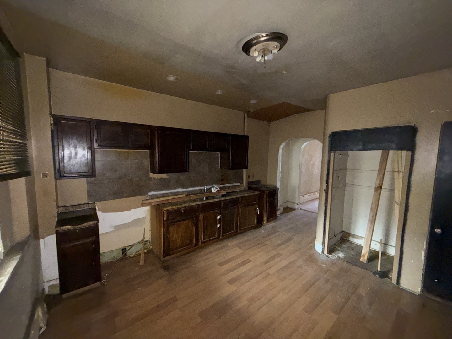 10437 S Corliss Avenue #0, Chicago, IL 60628