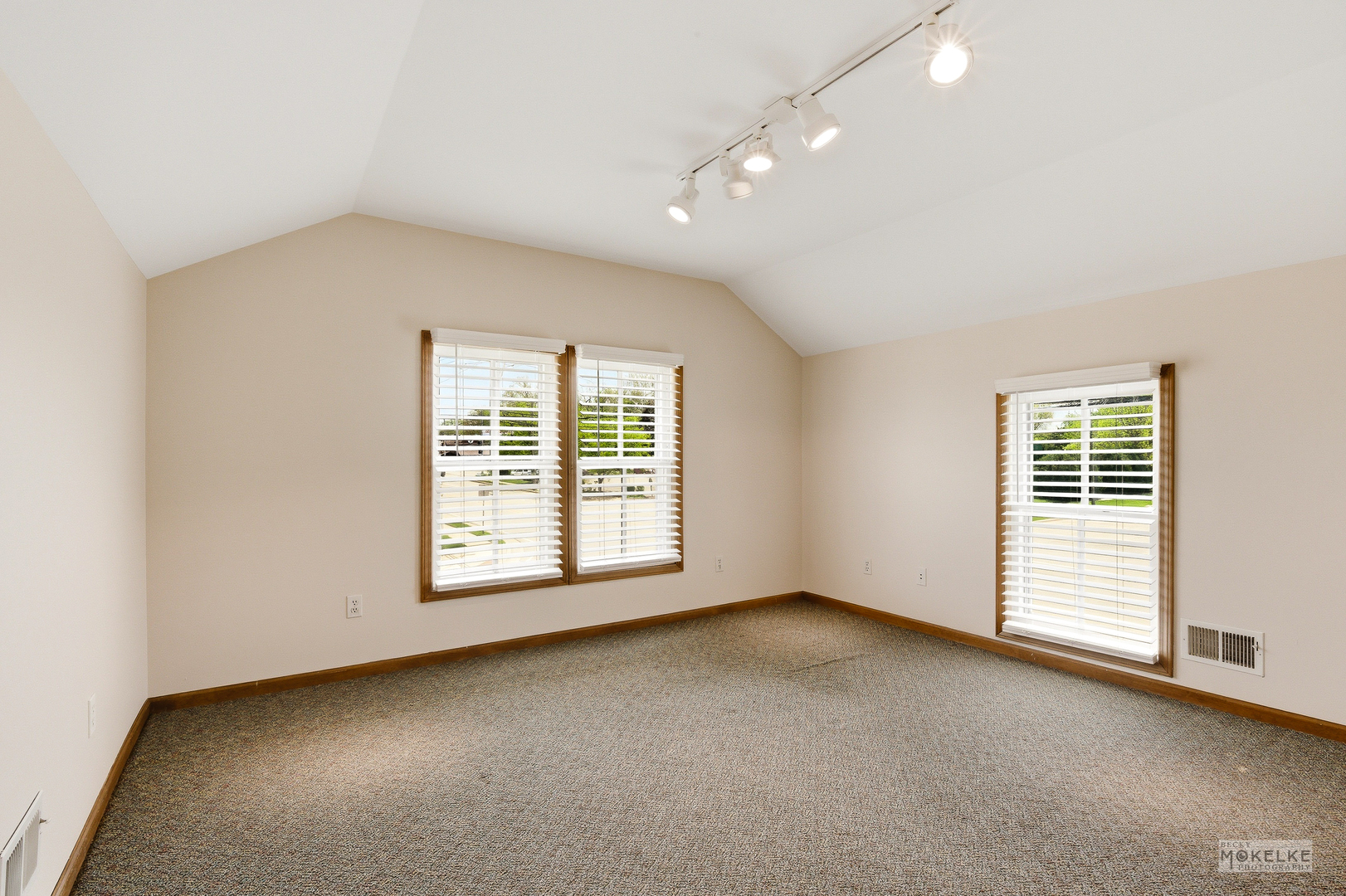 101 & 109 W Church Street, Sandwich, IL 60548