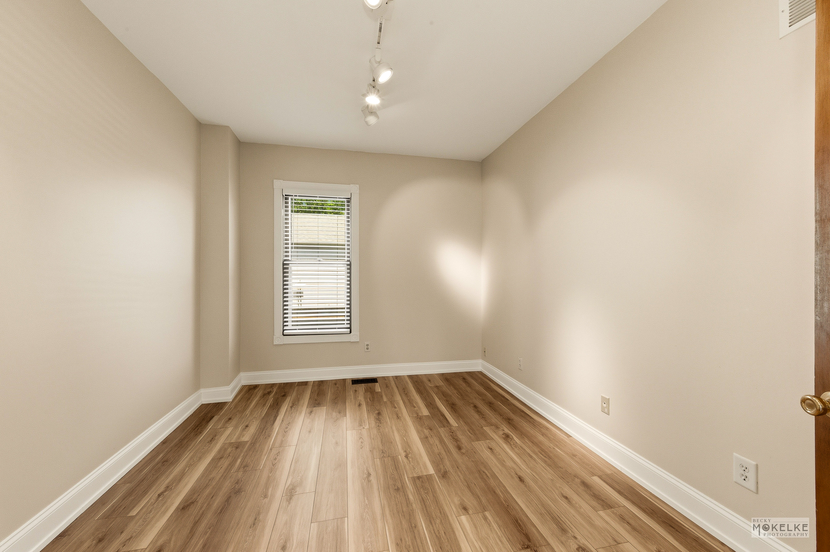 101 & 109 W Church Street, Sandwich, IL 60548