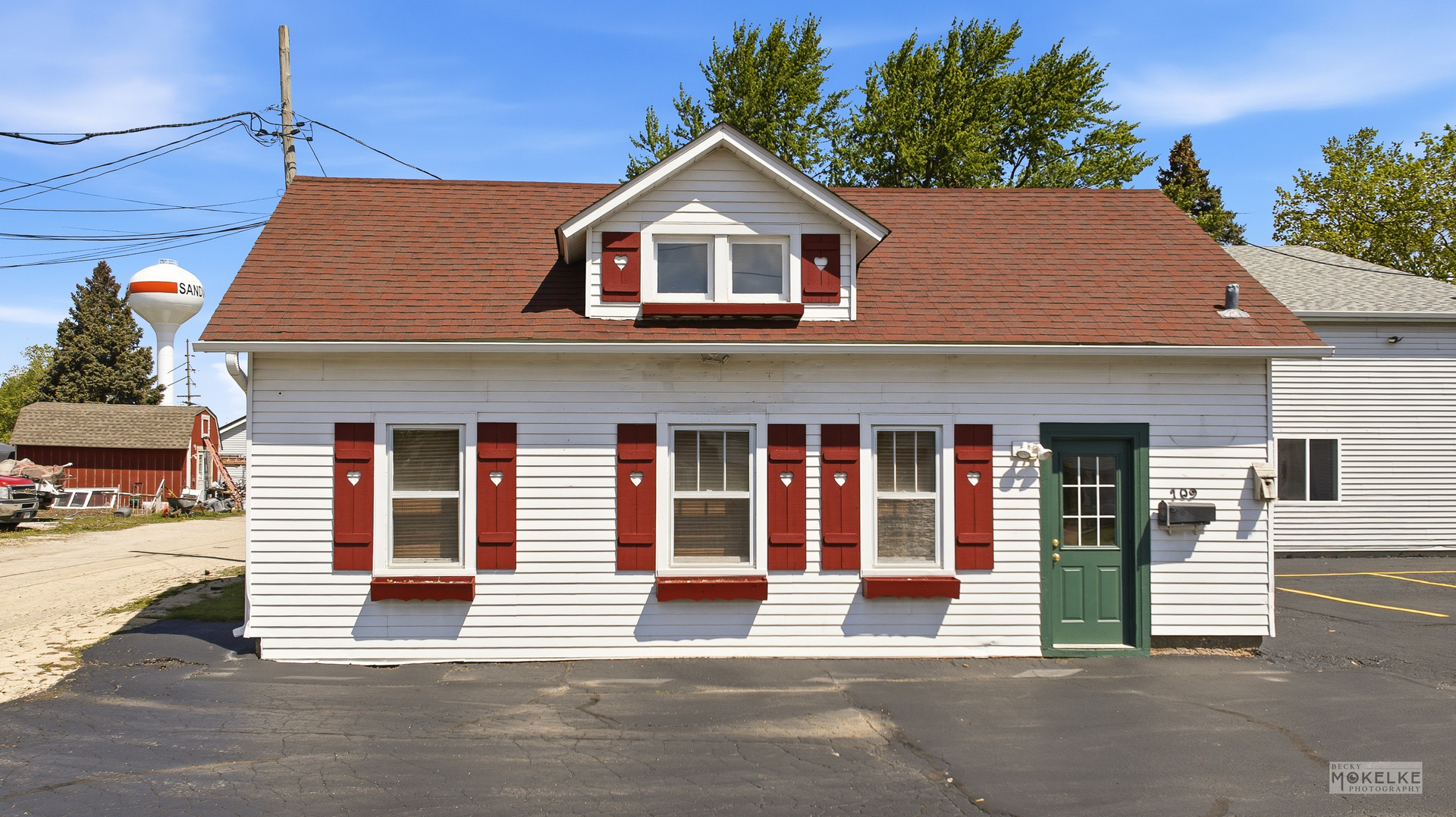 101 & 109 W Church Street, Sandwich, IL 60548