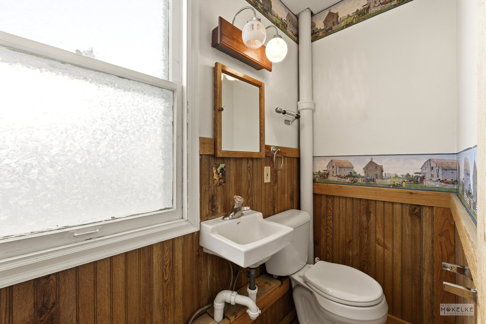 101 & 109 W Church Street, Sandwich, IL 60548