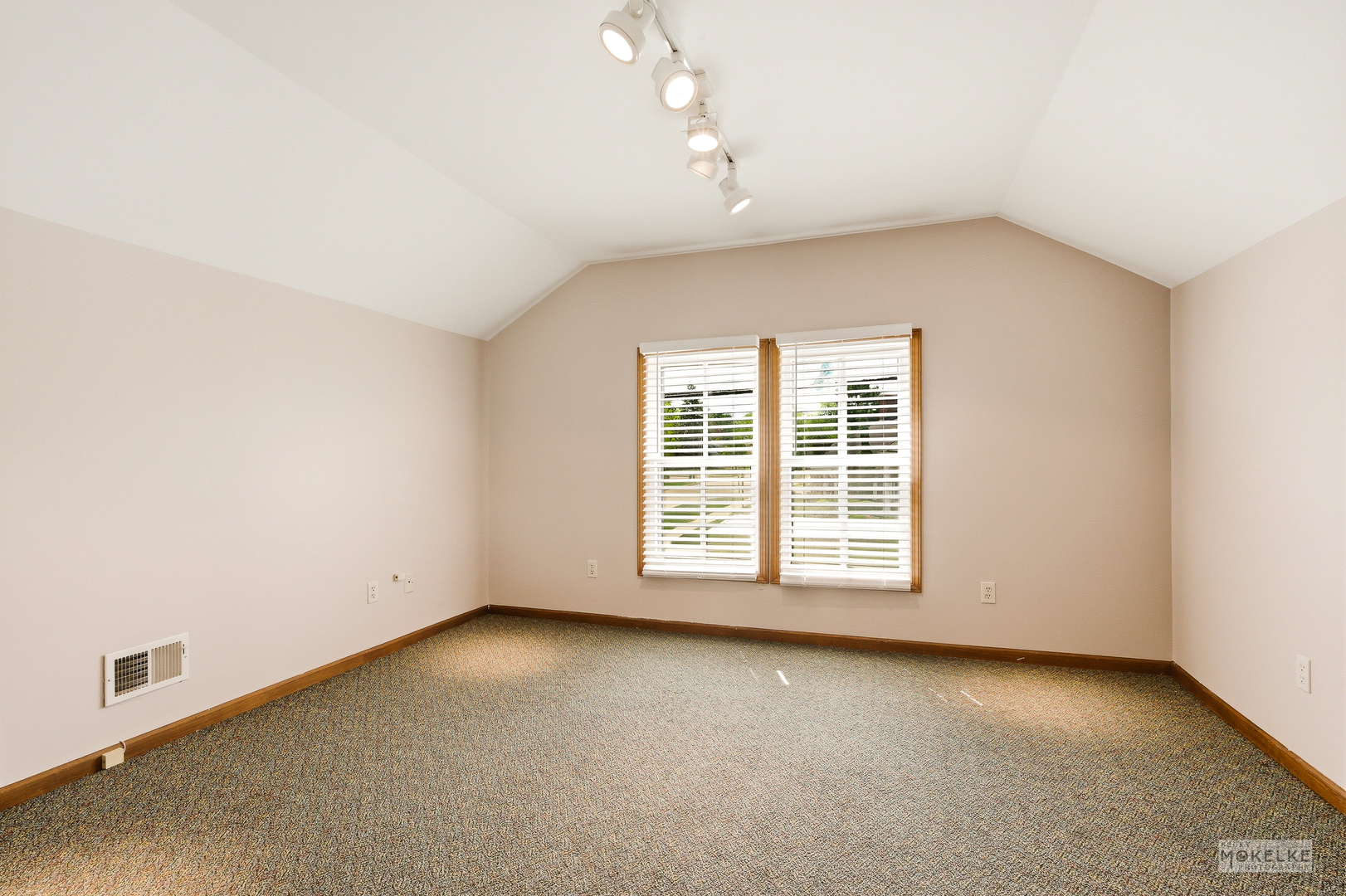 101 & 109 W Church Street, Sandwich, IL 60548