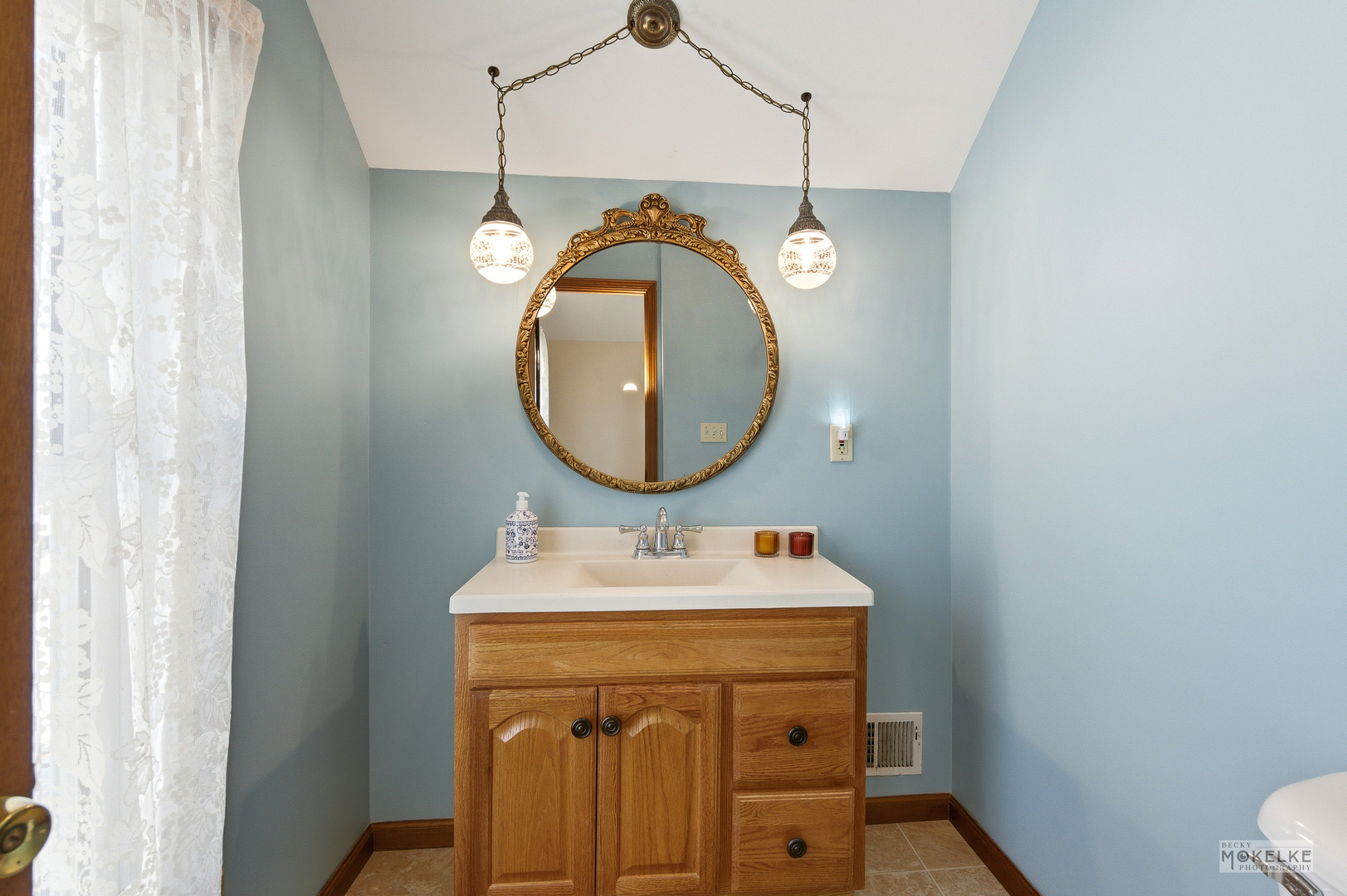 101 & 109 W Church Street, Sandwich, IL 60548