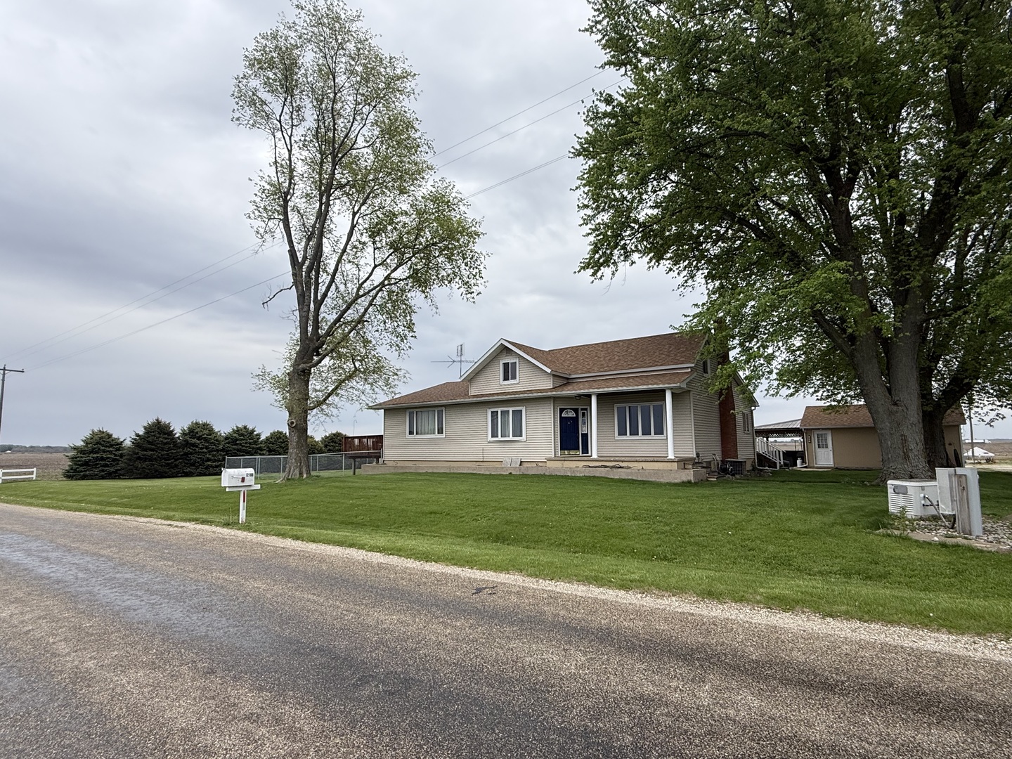 12780 1745 North Avenue, Wyanet, IL 61379