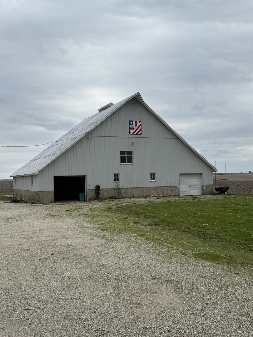 12780 1745 North Avenue, Wyanet, IL 61379