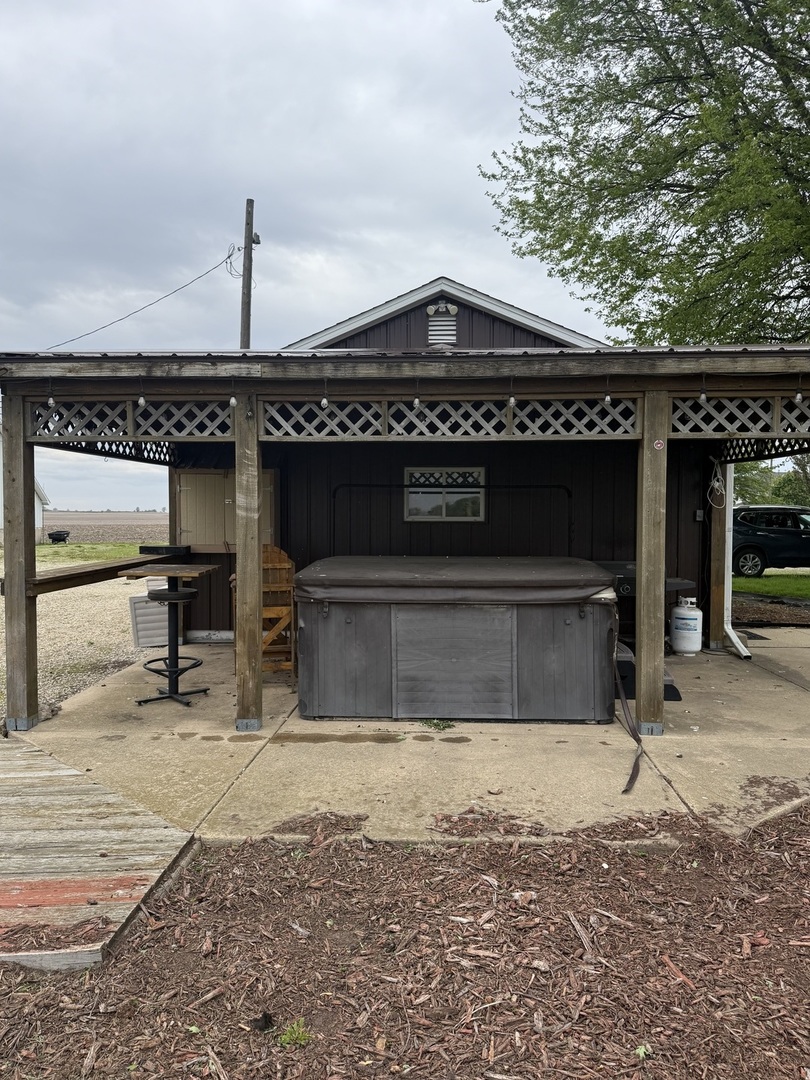 12780 1745 North Avenue, Wyanet, IL 61379