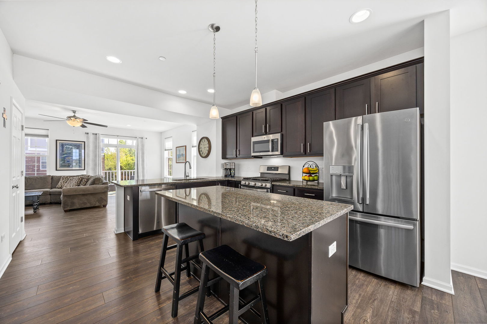 4467 Monroe Court, Naperville, IL 60564