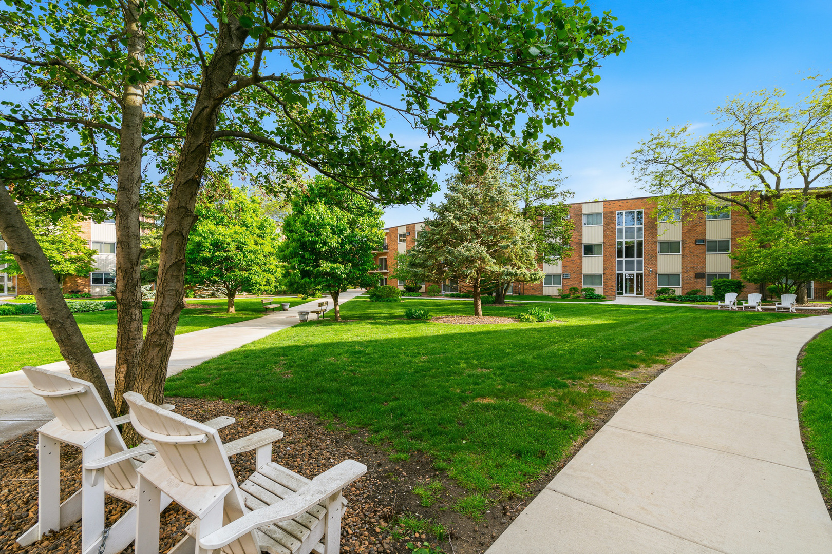 9725 S Keeler Avenue #6-209, Oak Lawn, IL 60453