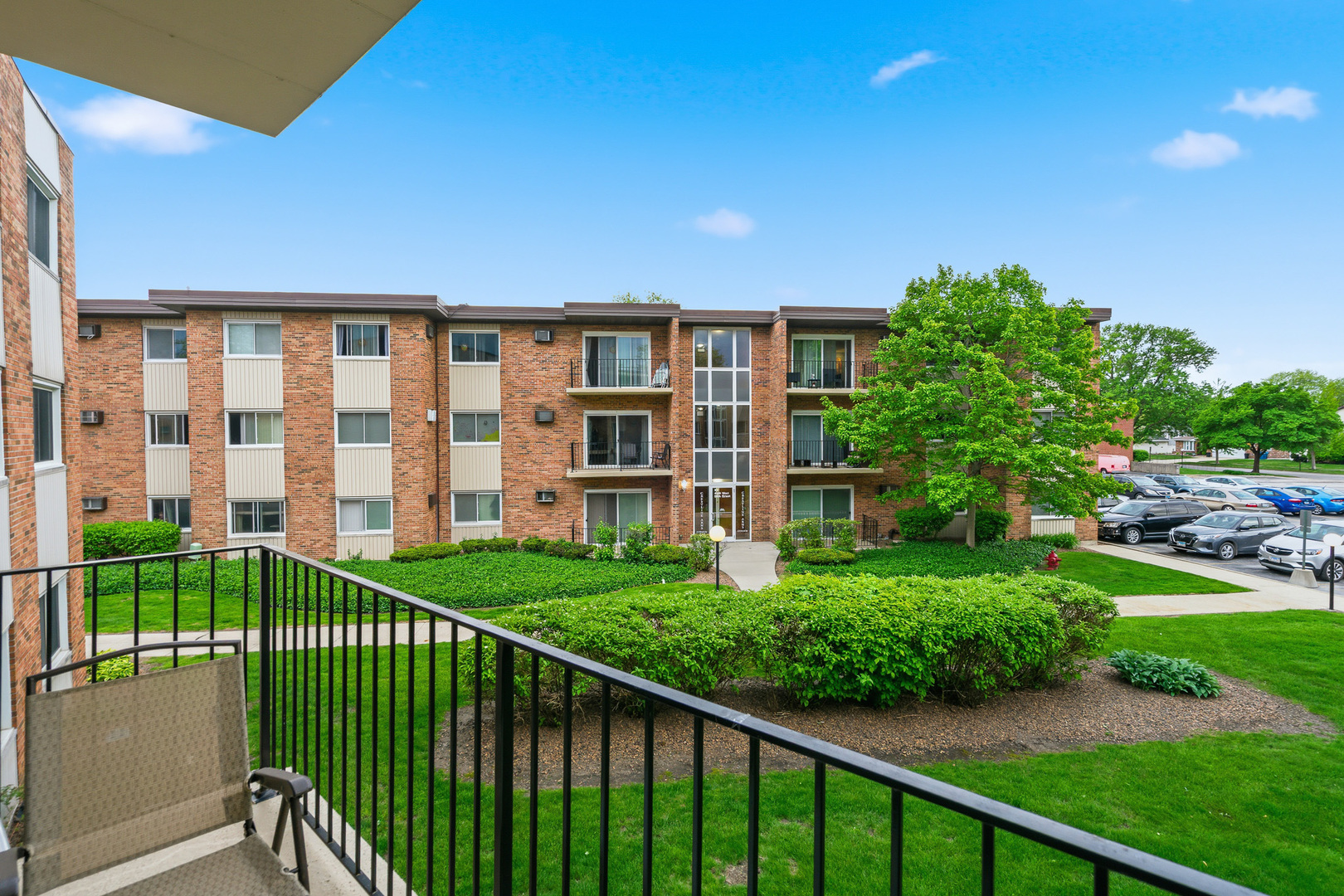 9725 S Keeler Avenue #6-209, Oak Lawn, IL 60453